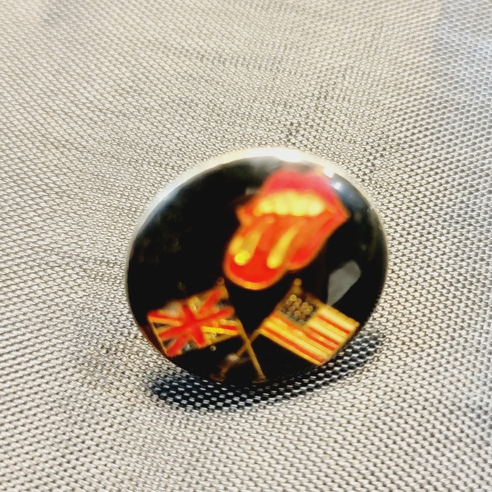 Vintage Rolling Stones Pin Black